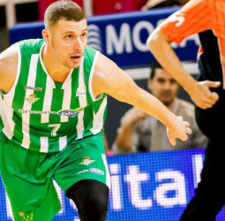 Donnie McGrath negocia con un segunda italiano