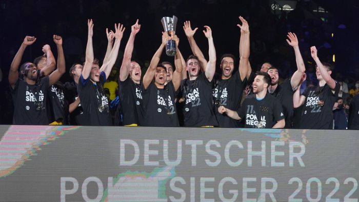 El ALBA Berlín gana la copa alemana tras una gran remontada