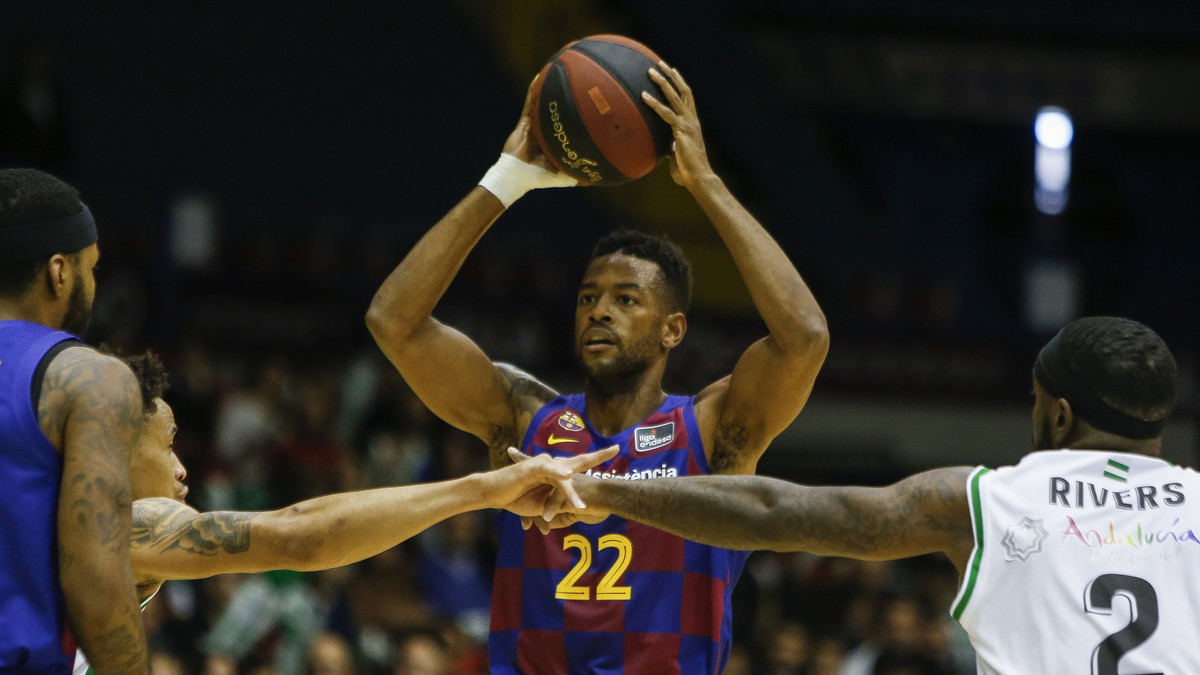 Festival triplista y victoria del Barça en Sevilla (95-100)