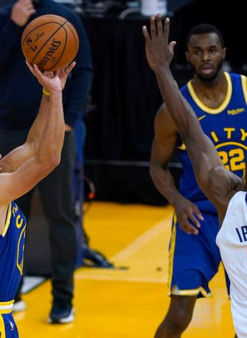 Stephen Curry, segundo máximo triplista de la historia de la NBA