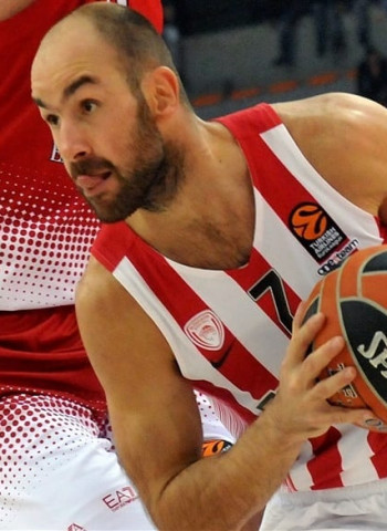 Armani Milán pierde su invicto en el Pireo (91-81)