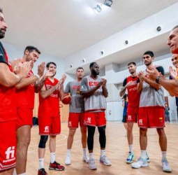 España-Canadá: la primera final