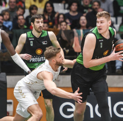 Un Joventut coral y con un gran Guy, logra la victoria ante el UCAM Murcia (94-68)