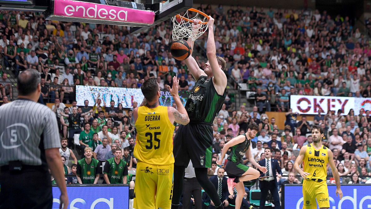 El Joventut se convierte en el cuarto semifinalista del playoff de la liga Endesa (81-58)