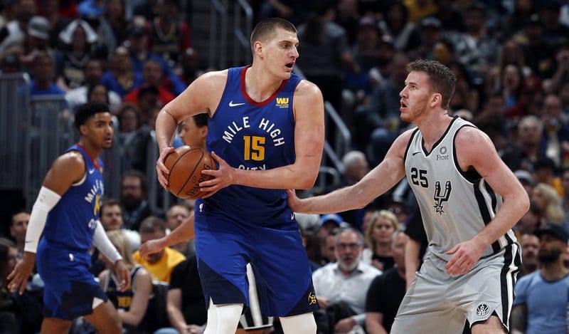 Paso hacía adelante de los Nuggets tras ganar el quinto de la serie (90-108) [3-2]