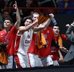 El CSKA Moscú se lleva la VTB-League por la vía rápida