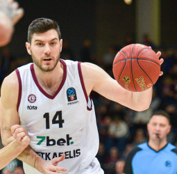 Kristian Kullamae, muy cerca del Bilbao Basket