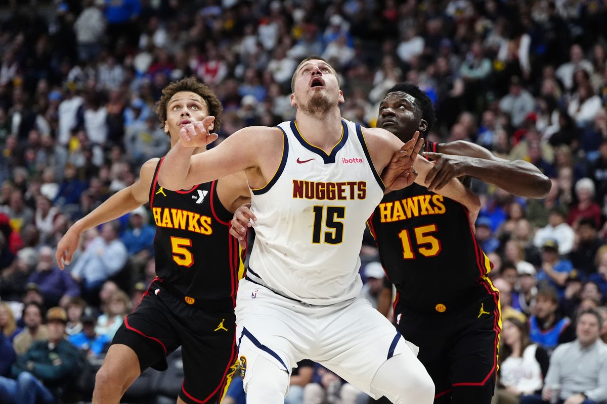Los Nuggets reaccionan a base de Nikola Jokic, 139-120