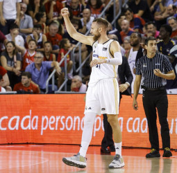 Dzanan Musa, Jugador de la Jornada 2