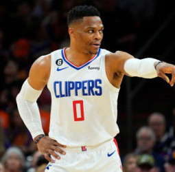 Russell Westbrook ficha por los Denver Nuggets