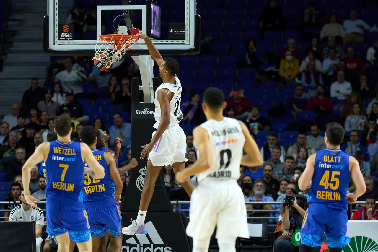Brillante victoria del Real Madrid ante el Alba Berlín (90-72)