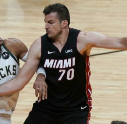 Nemanja Bjelica continuará su carrera en los Golden State Warriors