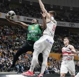 El Joventut completa las semifinales de la copa del Rey (94-81)