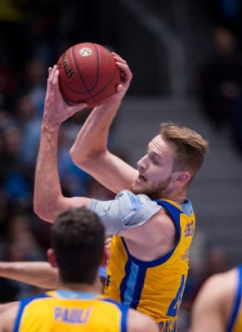 Un combativo Herbalife Gran Canaria vende cara su derrota en San Petersburgo (90-85)