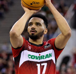 Amine Noua no seguirá en el Coviran Granada