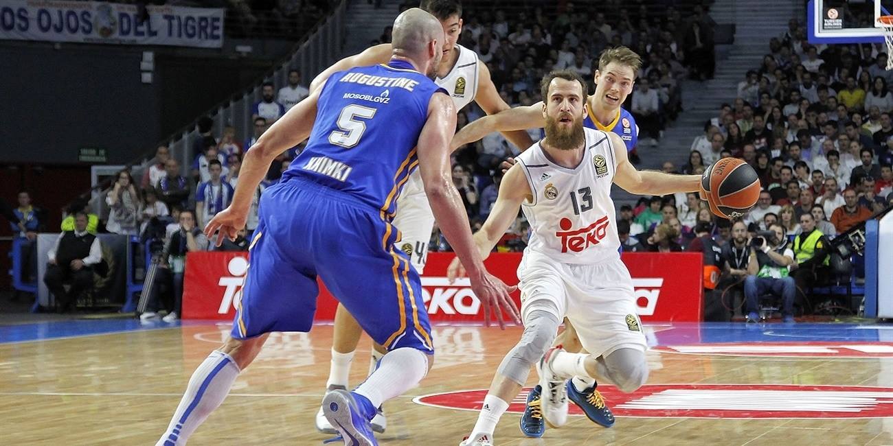 El Madrid vence al Khimki y jugará el playoff de la Euroliga (83-70)