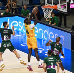 El Gran Canaria busca seguir mirando al Playoff ante Unicaja