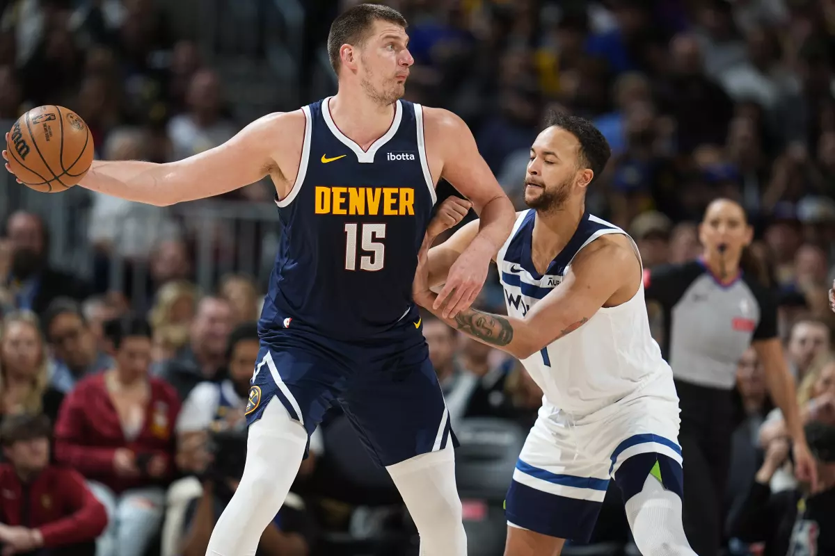 Nikola Jokic eleva a los Nuggets a lo más alto del Oeste