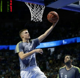 Dino Radoncic jugará la Euroliga con el Real Madrid