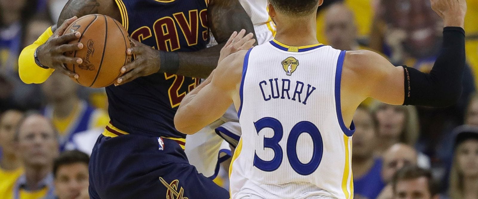 Final NBA [1-0]: Los Warriors comienzan arrollando (91-113)