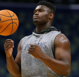 Los plazos se alargan para Zion Williamson
