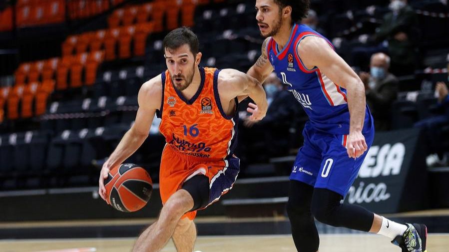 Prepelic ajusticia al Efes (76-74)