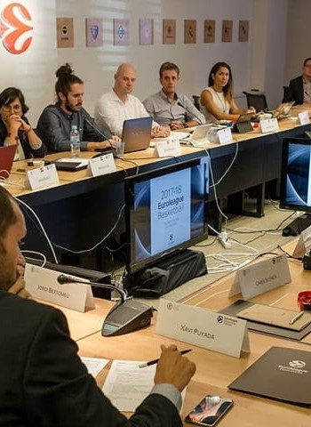 First session tips off new Sports Business MBA