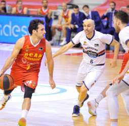 El UCAM Murcia sigue apostando por la Copa (93-76)