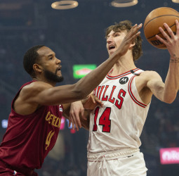 Los Cavaliers se aúpan a la cima del Este, 113-135