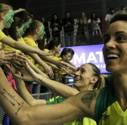 Emoción en los Cuartos de Final de la Euroleague Women. Maria Vadeeva MVP y Candice Dupree heroína