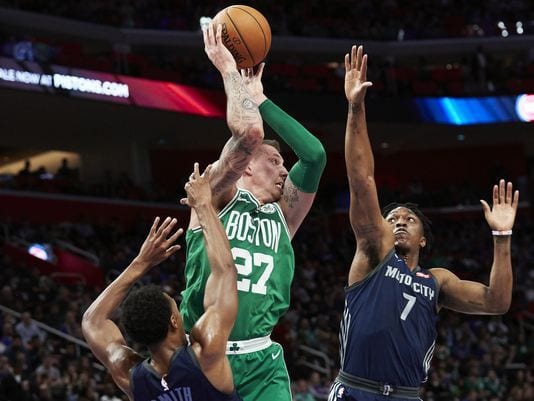 Hornets supera a Wizards, Theis hace ganar a los Celtics y Sabonis lidera a los Pacers