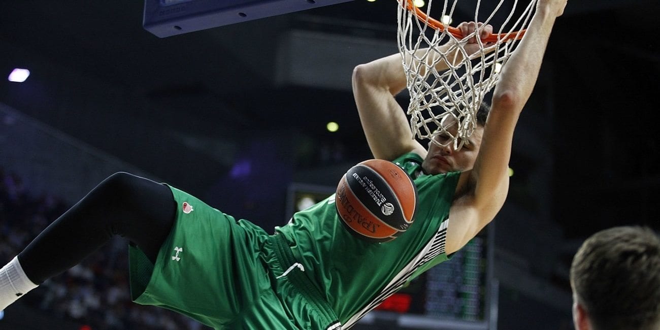 El Madrid no pudo culminar la remontada ante el Darussafaka (80-84)