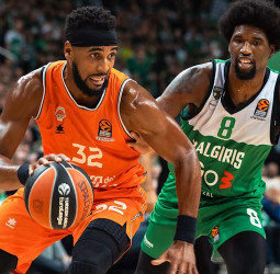 Brandon Davies, cerca del Partizan