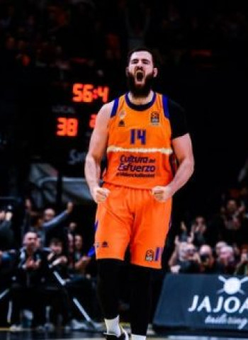 Bojan Dubljevic y el Valencia Basket no se ponen de acuerdo