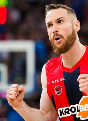 KIROLBET Baskonia, tras ganar el primer partido en una serie al mejor de cinco