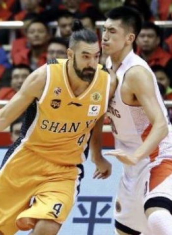Luis Scola firma por los Shanghai Sharks