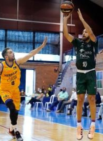 El Unicaja cae ante el Herbalife Gran Canaria (75-83)
