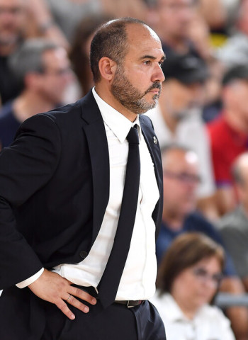 Chus Mateo responde ante una posible vuelta de Campazzo al Real Madrid