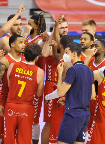 El UCAM Murcia supera al Unicaja con un gran segundo cuarto (81-68)