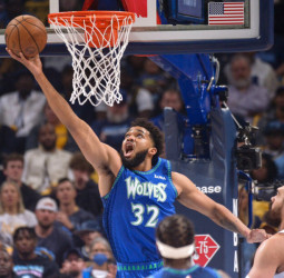 [0-1] Los Timberwolves asaltan a Memphis (130-117)
