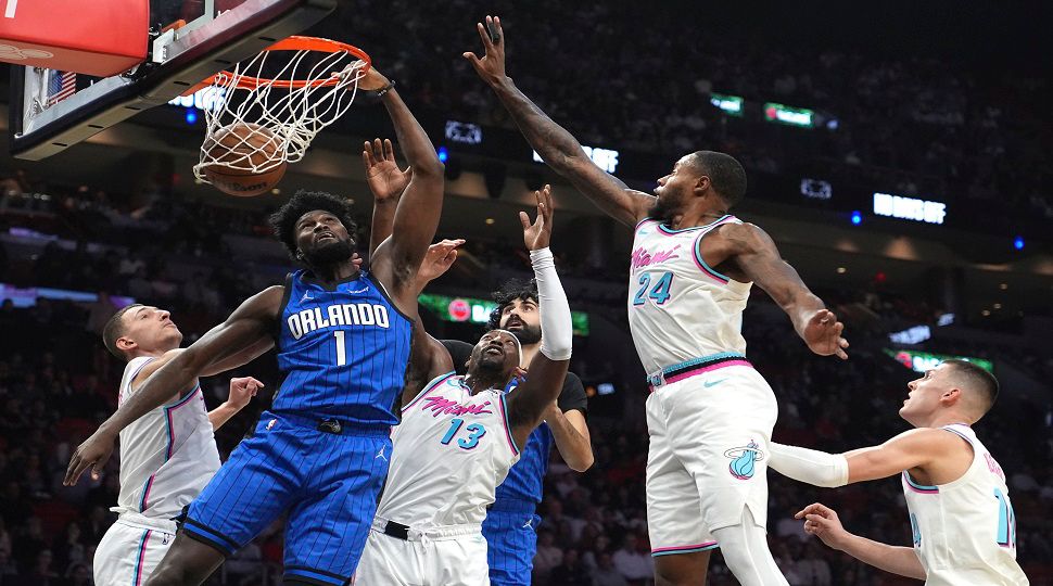 La noche NBA: Rockets puede con los Celtics y Miami se lleva su derbi tras dos prórrogas