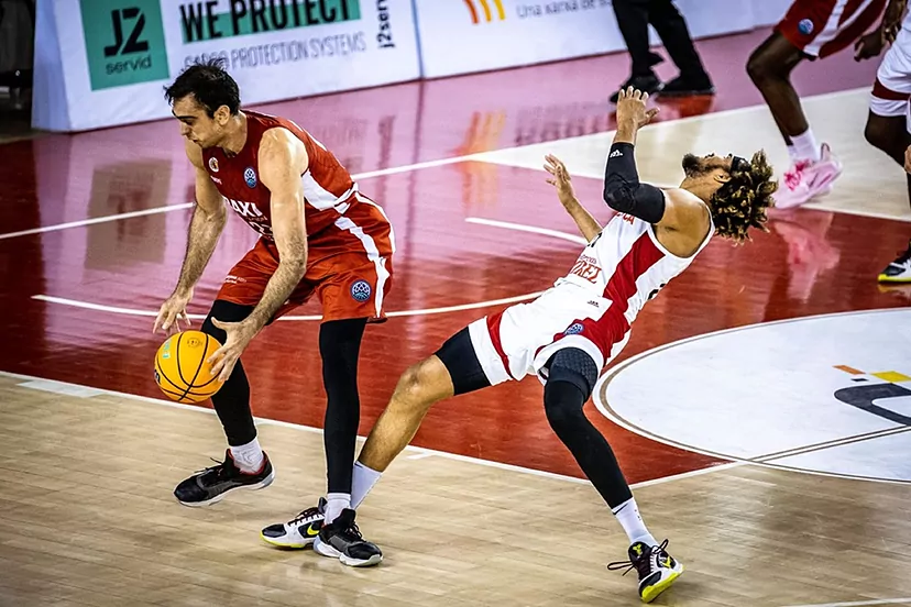 El BAXI Manresa choca con un Benfica muy acertado (82-92)