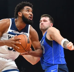 Los New York Knicks insisten en su idea de fichar a Karl-Anthony Towns