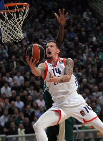 Josh Adams, muy cerca del Unicaja Málaga