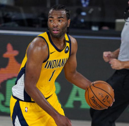 TJ Warren, objetivo de los Warriors para la temporada que viene