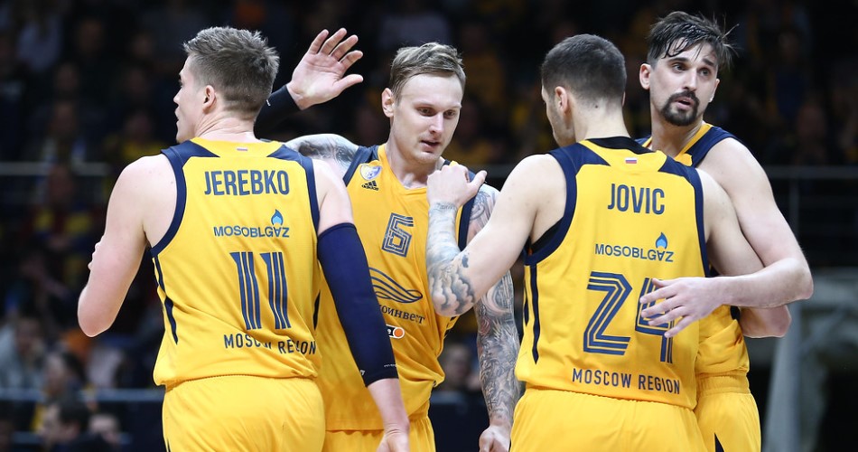 El Khimki Moscú considera el cese de Jerebko y Timma