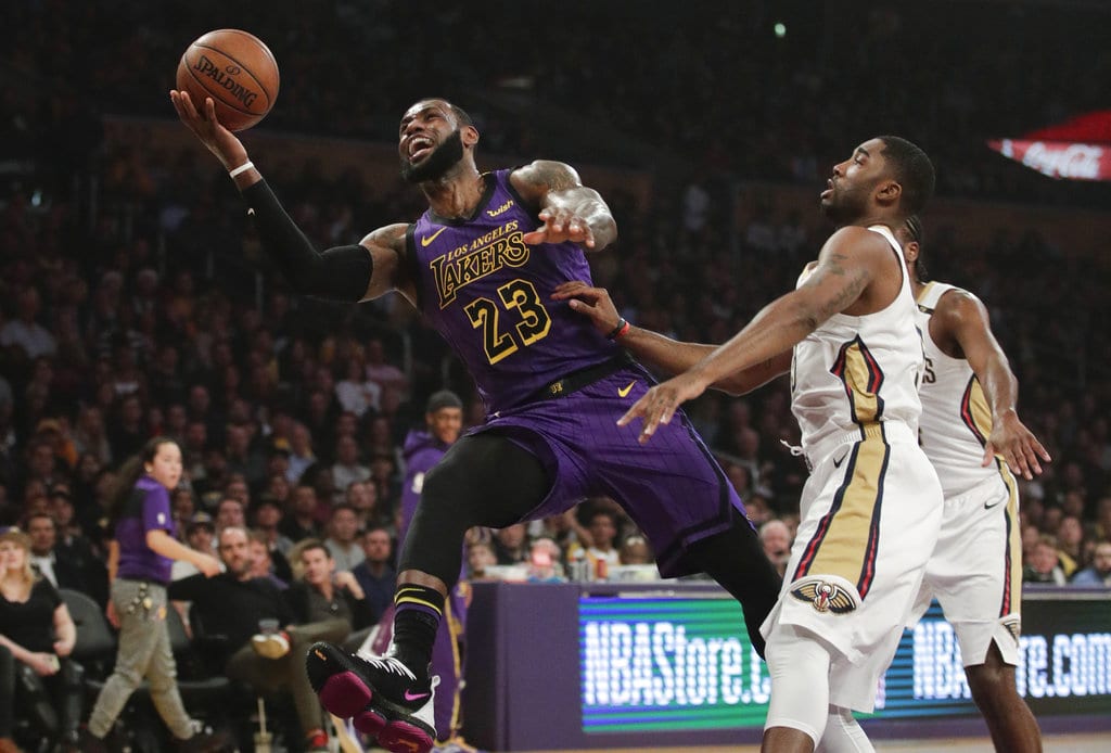 Los Lakers mantienen su preocupación por el estado físico de LeBron James