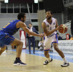 Tri-liderato para una jornada de emociones fuertes