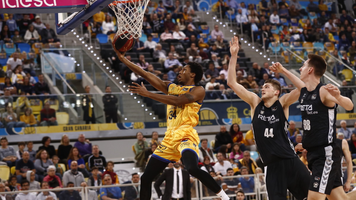 El Herbalife Gran Canaria arrolla al RETAbet Bilbao Basket (92-54)