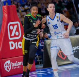 El fondo de armario le entrega a Perfumerías Avenida el pase a semifinales (102-63)
